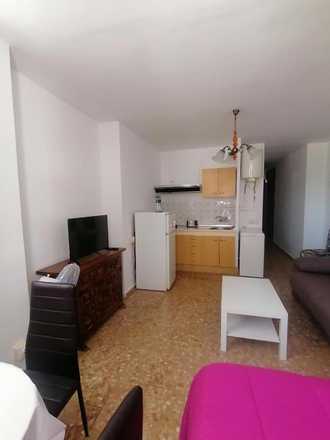Estudio Nerja Luna Apartment Ngoại thất bức ảnh
