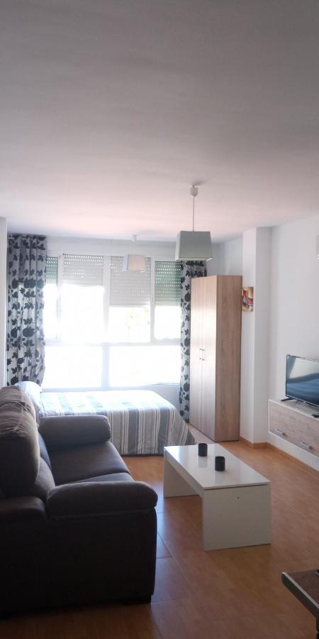 Estudio Nerja Luna Apartment Ngoại thất bức ảnh